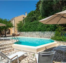 3 bedroom villa with heated pool in Kassiopi, Corfu, sleeps 6